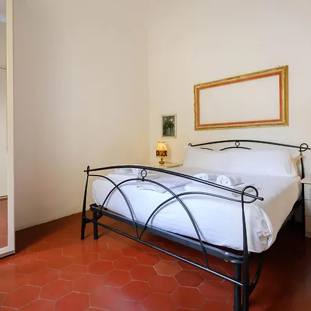 Romantic Ponte Vecchio Appartement *